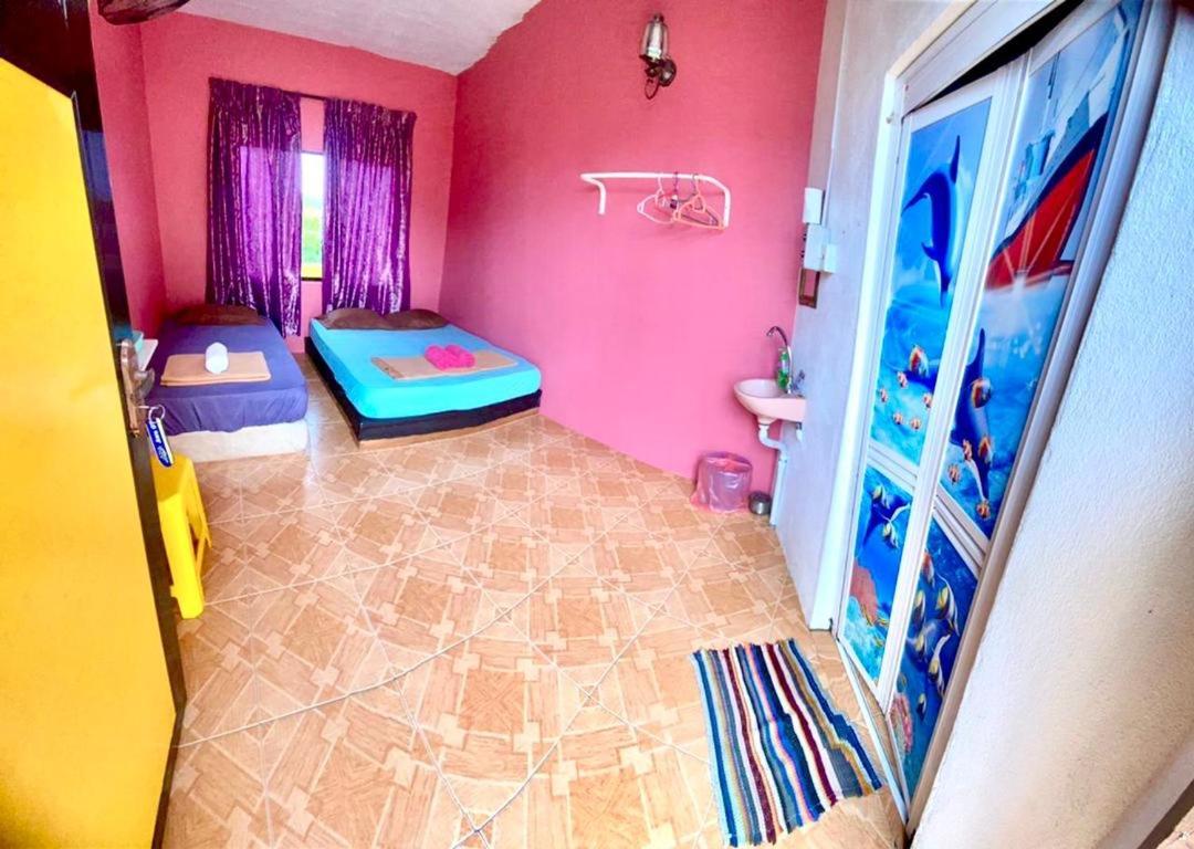 Rumah Hentian Ayah 캄풍 쿠알라 베숫 외부 사진